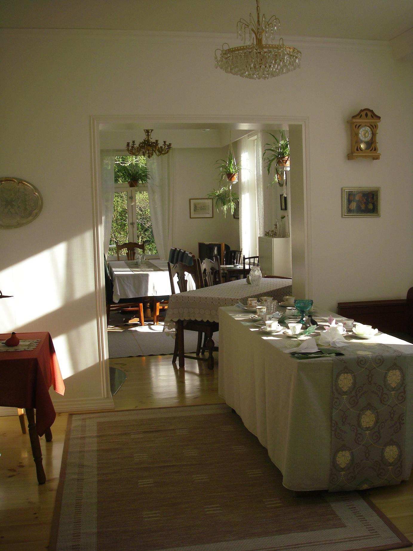 sisältä 010609